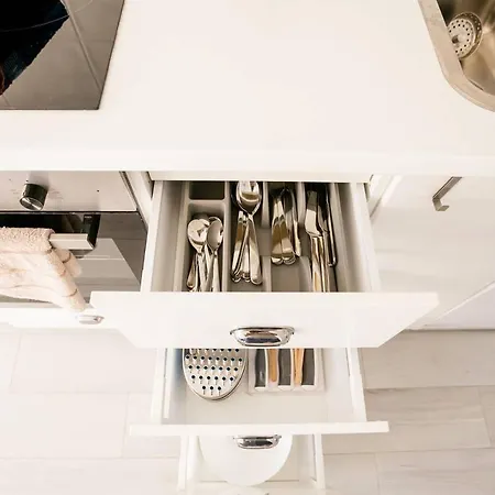 The White Bungalow *